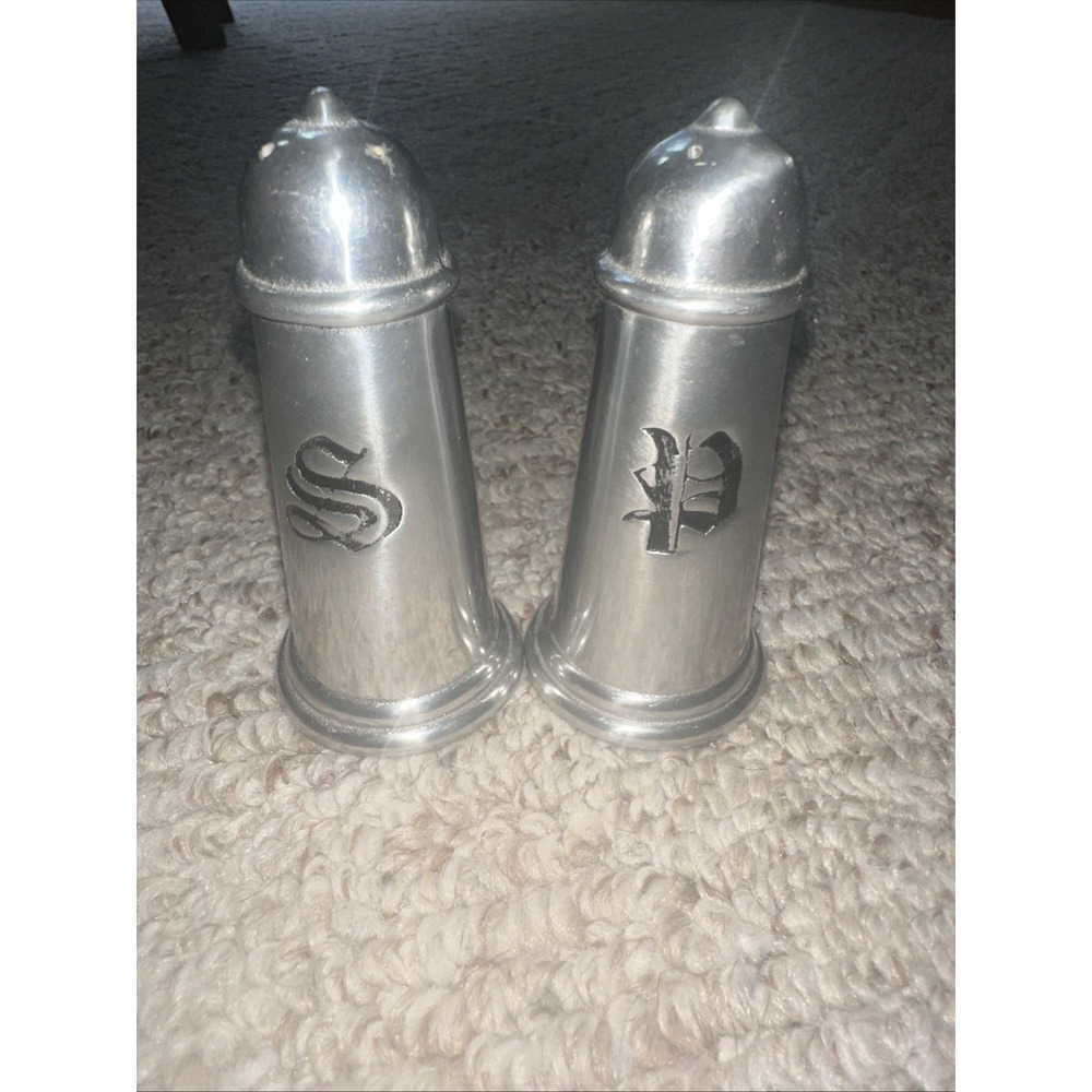Vintage Wilton Armetale‎ RWP Pewter Salt & Pepper Shakers 4"